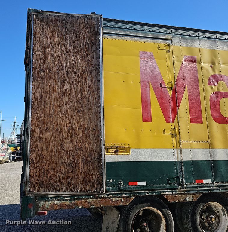 image for item DQ8515 1974 Kentucky Trailers FVCC  dry van trailer