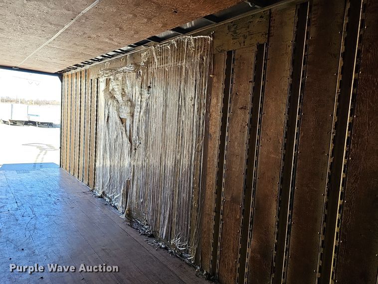 image for item DQ8515 1974 Kentucky Trailers FVCC  dry van trailer