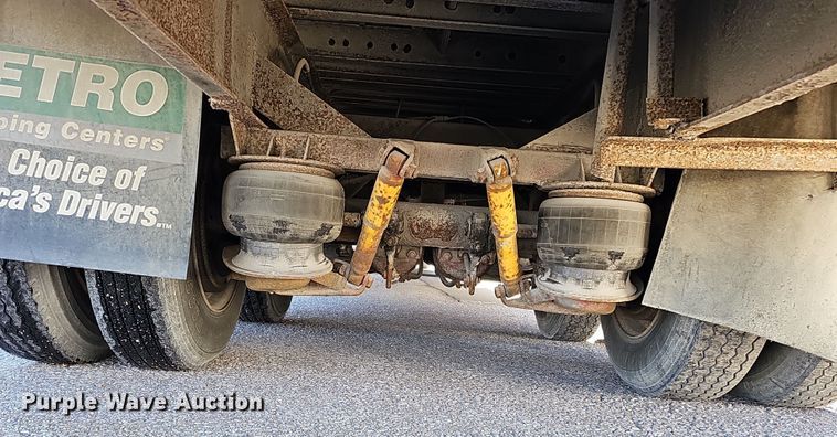 image for item DQ8515 1974 Kentucky Trailers FVCC  dry van trailer