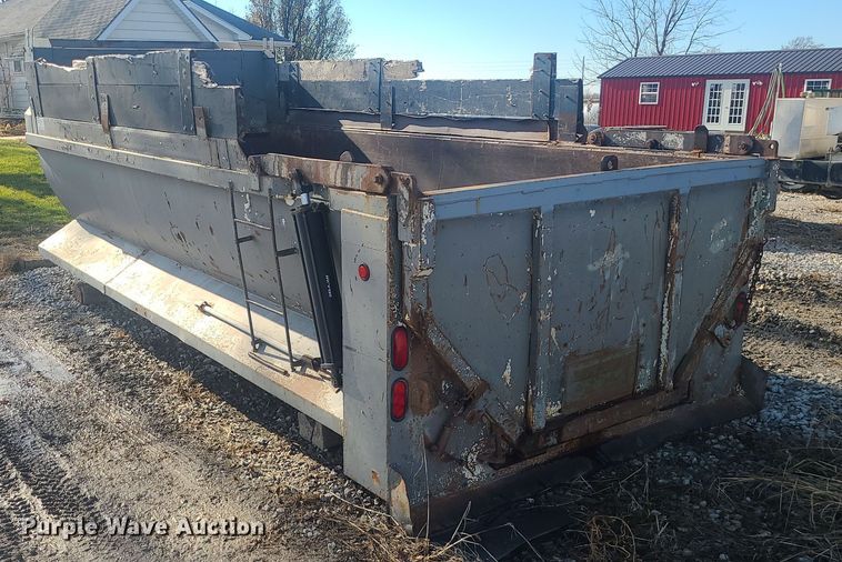 image for item DR7815 Dump truck bed