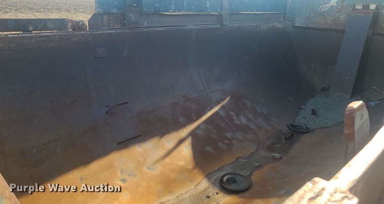 image for item DR7815 Dump truck bed