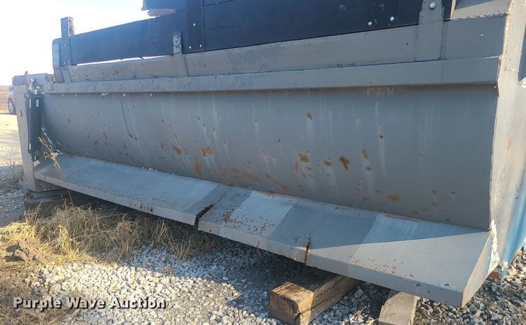 image for item DR7815 Dump truck bed