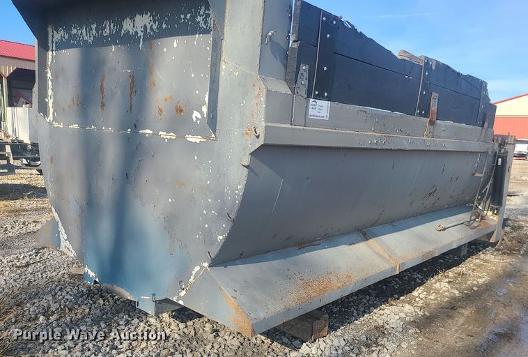 image for item DR7815 Dump truck bed