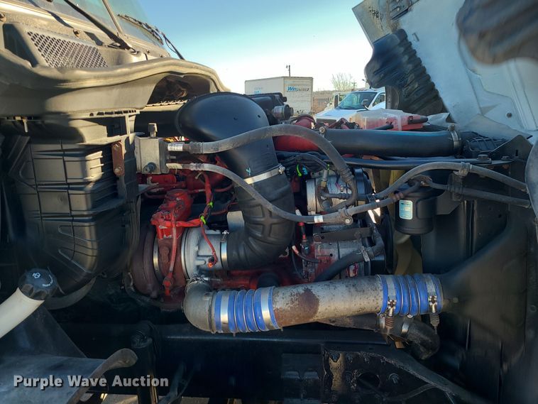 image for item DR7834 2012 Freightliner Cascadia  semi truck