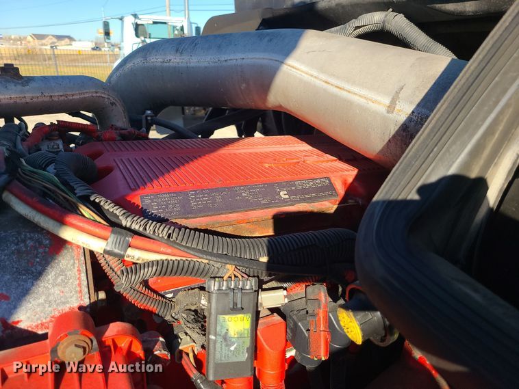 image for item DR7835 2011 International ProStar Premium  semi truck