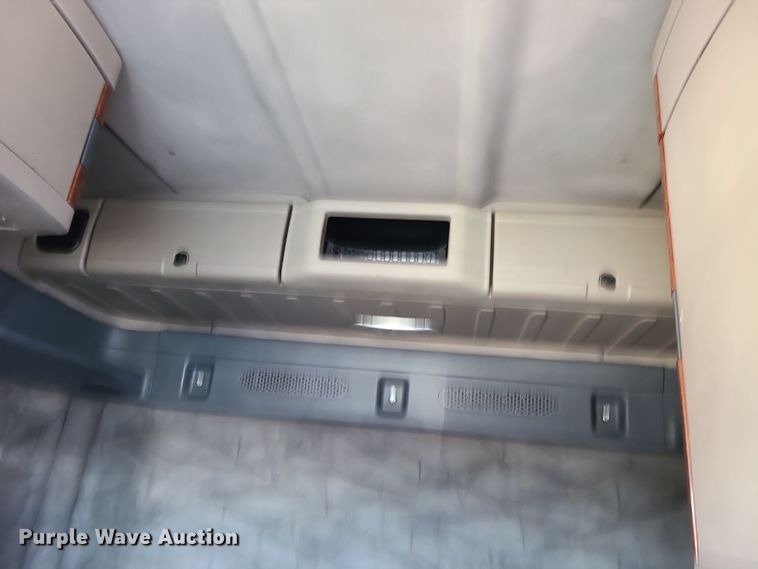 image for item DR7836 2014 Freightliner Cascadia  semi truck