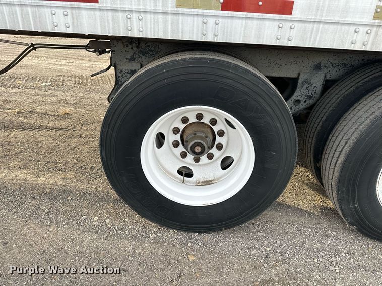 image for item DS1498 1997 Great Dane 7411TJWA  dry van trailer