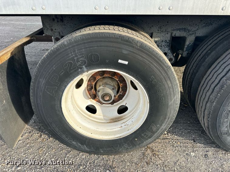 image for item DS1498 1997 Great Dane 7411TJWA  dry van trailer