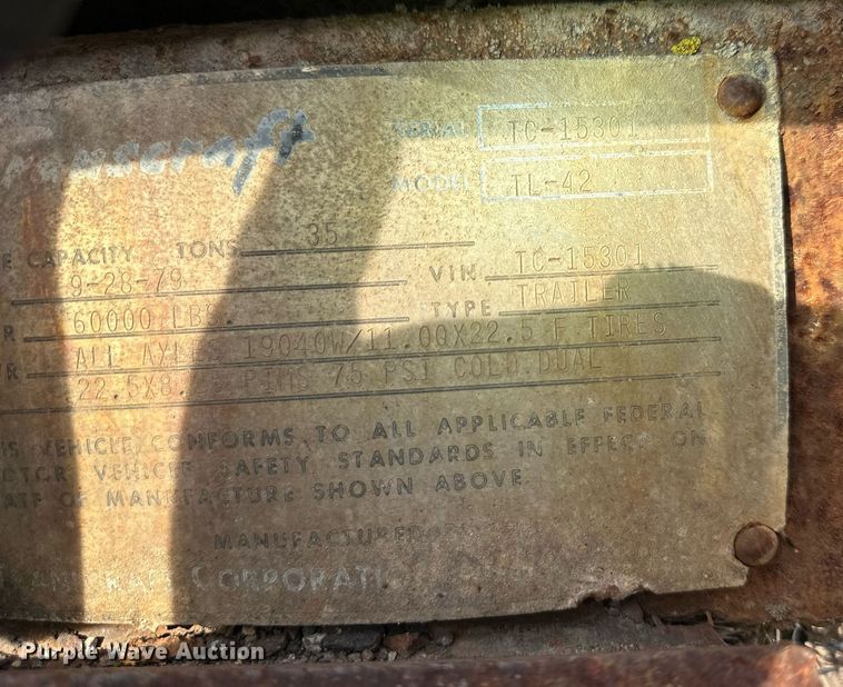 image for item DW2933 1980 Transcraft TL-42  scrap trailer