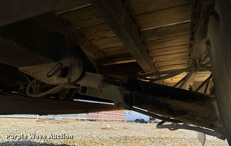 image for item GG9961 1998 Dakota Trail Eze  drop deck equipment trailer