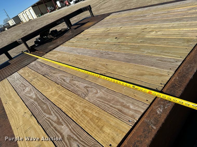 image for item GG9961 1998 Dakota Trail Eze  drop deck equipment trailer