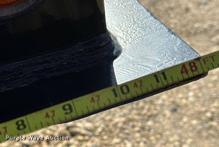 image for item GG9961 1998 Dakota Trail Eze  drop deck equipment trailer