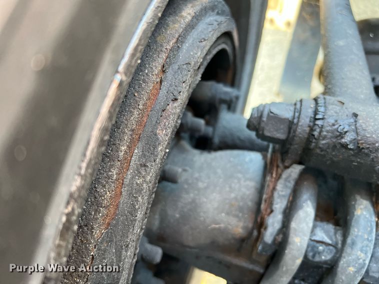 image for item HF9994 2007 Peterbilt 387 semi truck