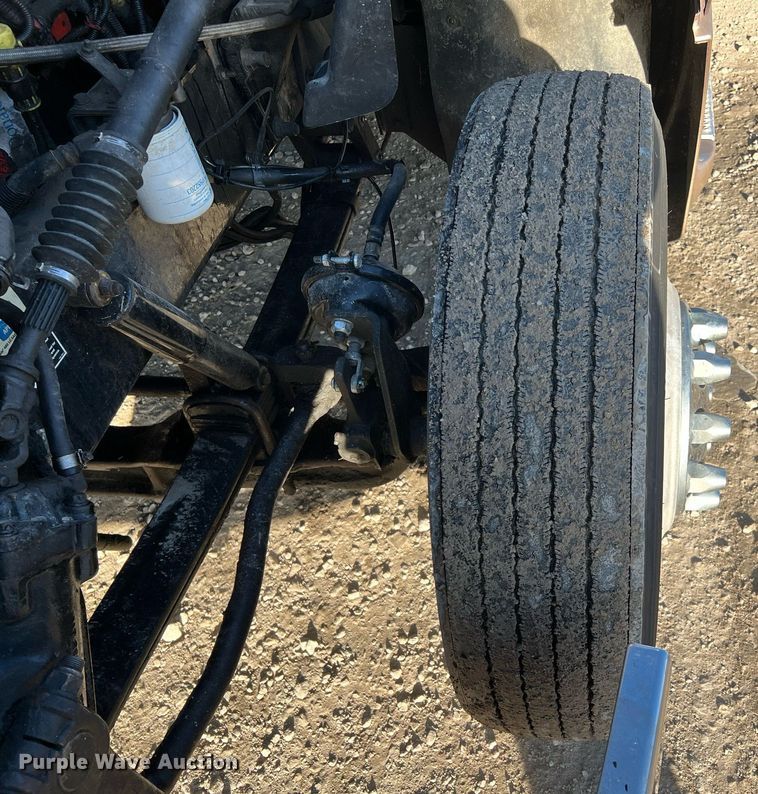 image for item HF9994 2007 Peterbilt 387 semi truck