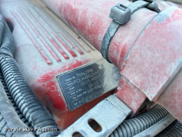 image for item HF9996 2016 Peterbilt  587 semi truck