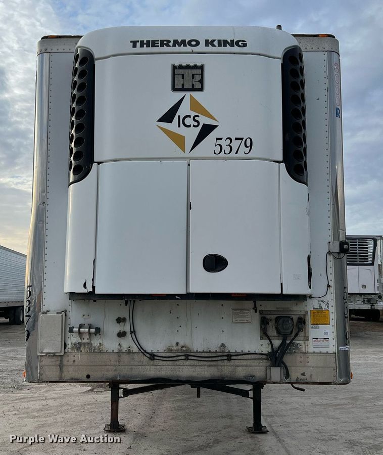 image for item HF9997 2005 Utility VS2R  refrigerated van trailer