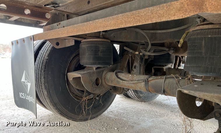 image for item HF9997 2005 Utility VS2R  refrigerated van trailer