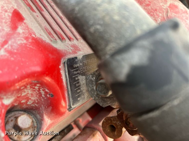 image for item HF9999 2015 Peterbilt  587 semi truck