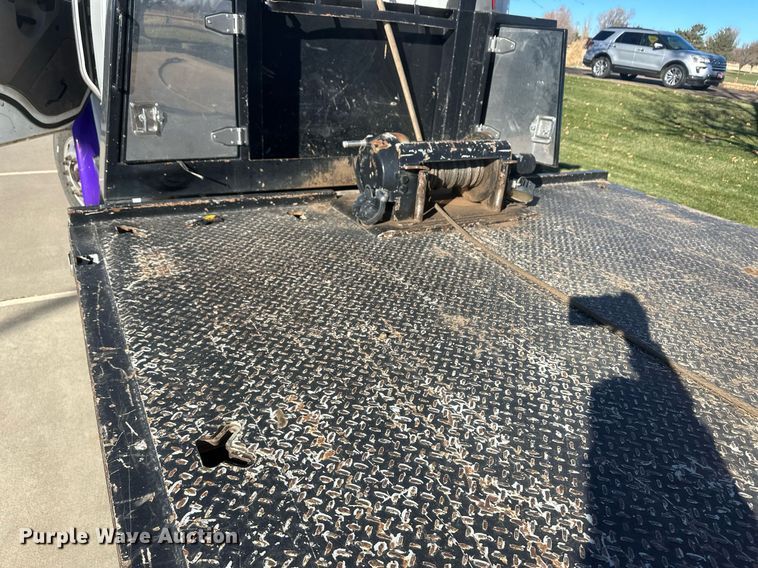 image for item IU9243 2018 Freightliner  rollback truck