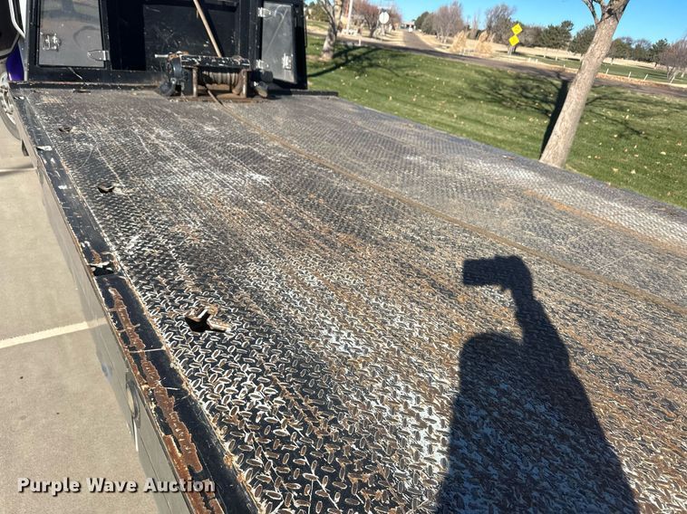 image for item IU9243 2018 Freightliner  rollback truck