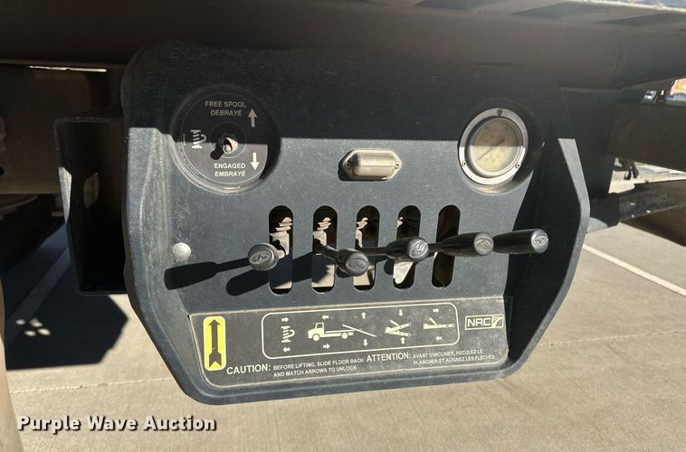 image for item IU9243 2018 Freightliner  rollback truck