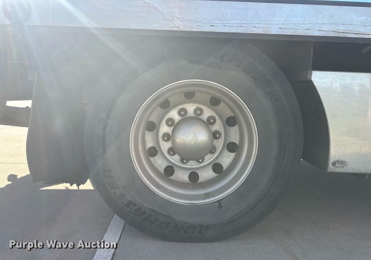 image for item IU9243 2018 Freightliner  rollback truck