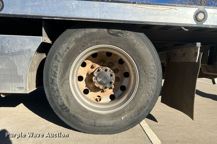 image for item IU9243 2018 Freightliner  rollback truck