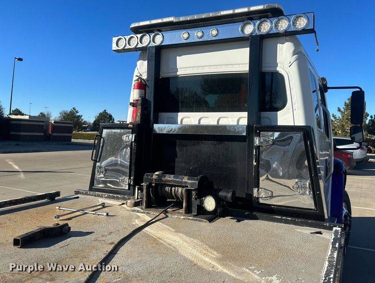 image for item IU9244 2019 Freightliner  rollback truck