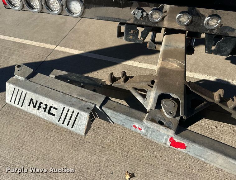 image for item IU9244 2019 Freightliner  rollback truck