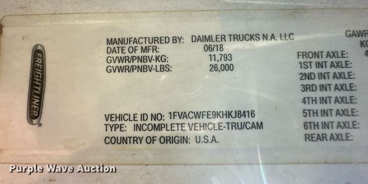 image for item IU9244 2019 Freightliner  rollback truck