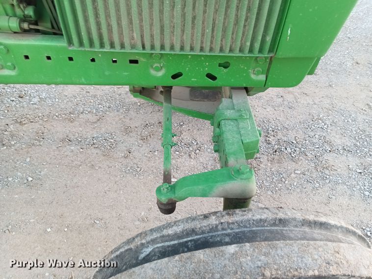 image for item KG9549 1985 John Deere 4050  tractor