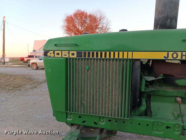 image for item KG9549 1985 John Deere 4050  tractor