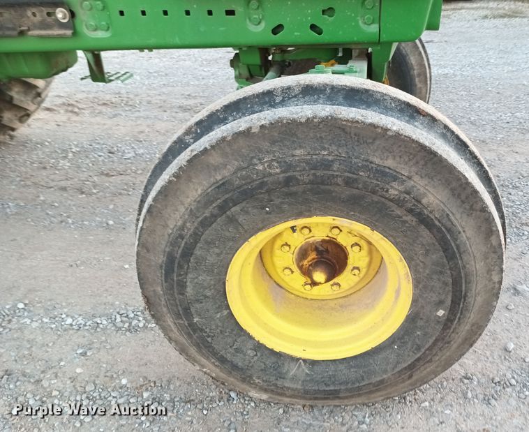 image for item KG9549 1985 John Deere 4050  tractor