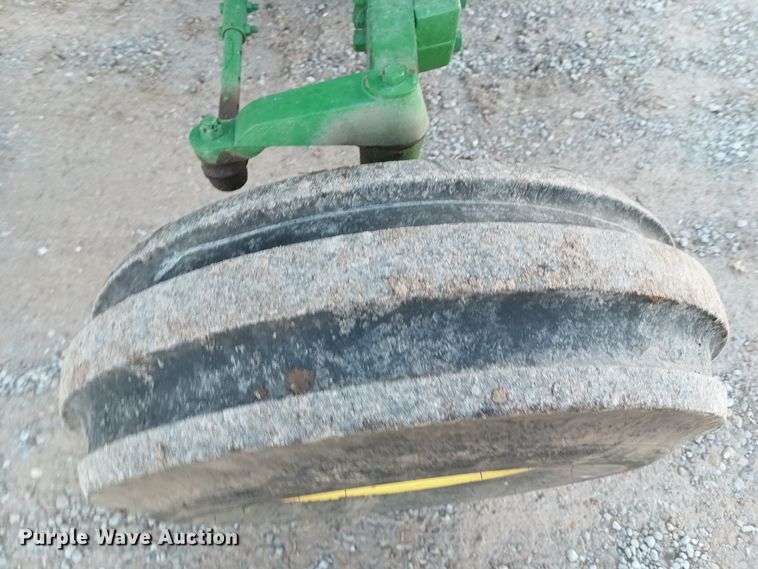 image for item KG9549 1985 John Deere 4050  tractor