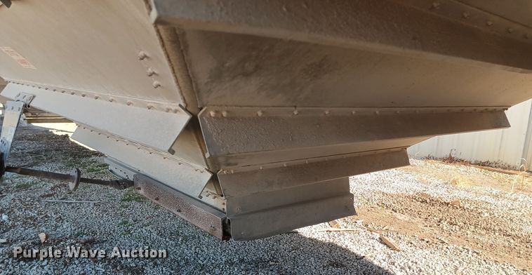 image for item KG9563 1988 Wilson DWH-200  grain trailer