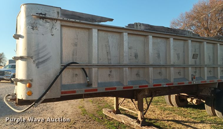 image for item KG9567 1993 East  end dump trailer