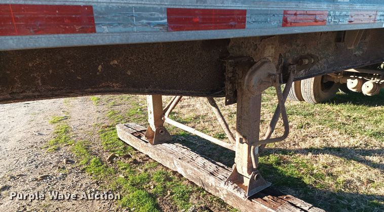 image for item KG9567 1993 East  end dump trailer