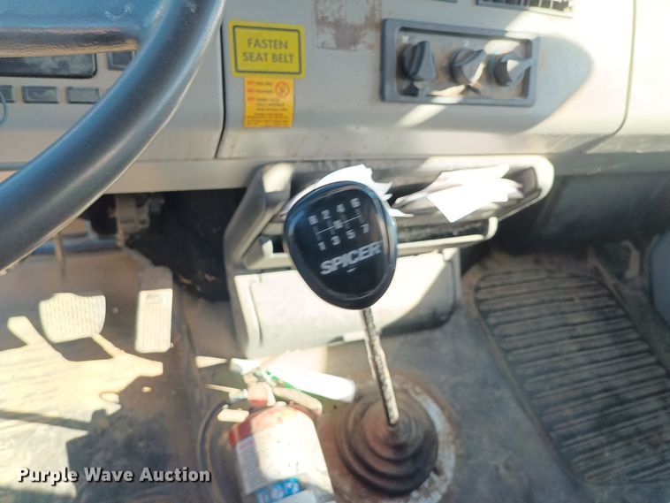 image for item KG9579 2001 Freightliner FL70  fuel truck