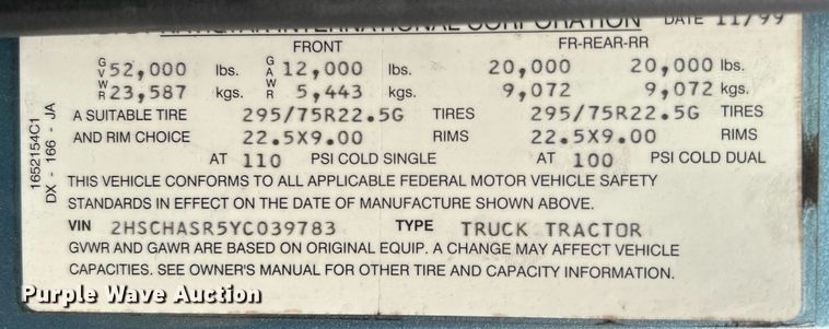 image for item KH9664 2000 International 9900i  semi truck