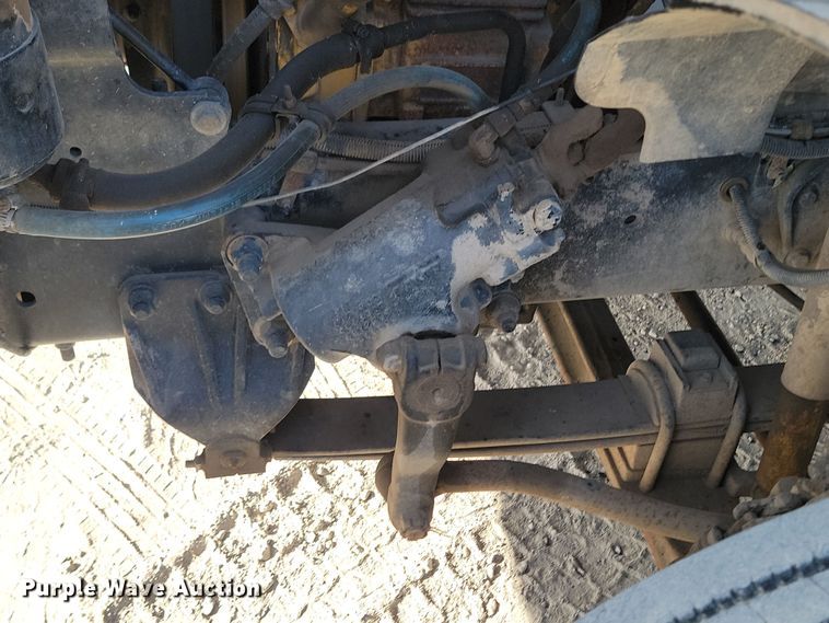 image for item KU9014 2002 Sterling AT9500  semi truck