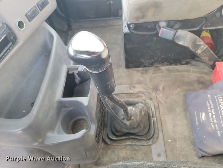 image for item KU9015 2000 Sterling AT9513  semi truck