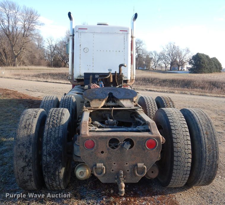 image for item LC9387 1996 Kenworth W900 semi truck