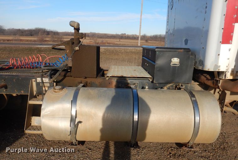 image for item LC9387 1996 Kenworth W900 semi truck