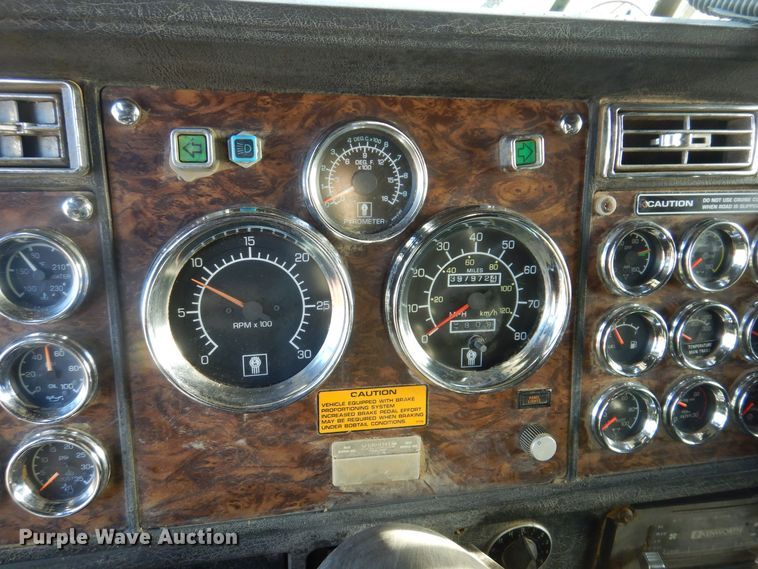 image for item LC9387 1996 Kenworth W900 semi truck