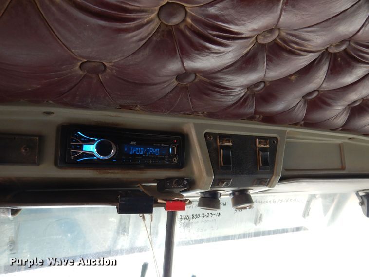 image for item LC9387 1996 Kenworth W900 semi truck