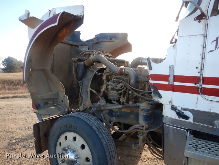 image for item LC9387 1996 Kenworth W900 semi truck