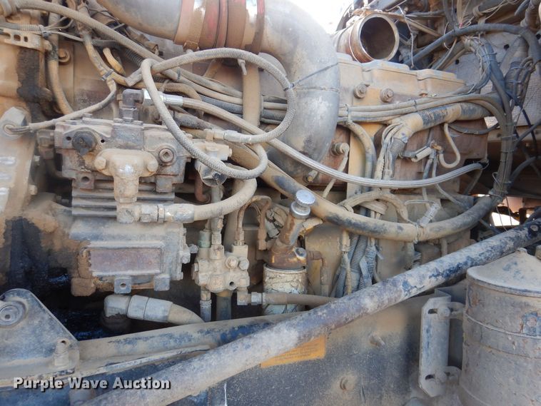 image for item LC9387 1996 Kenworth W900 semi truck