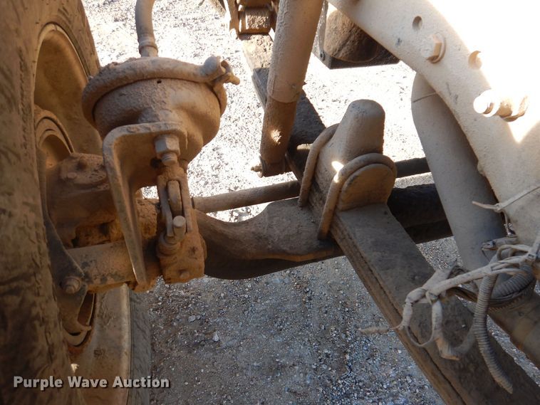 image for item LC9387 1996 Kenworth W900 semi truck