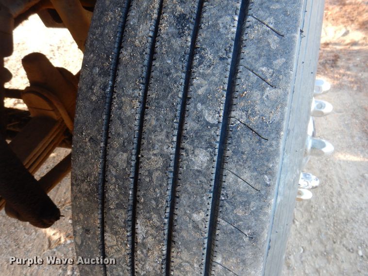 image for item LC9387 1996 Kenworth W900 semi truck