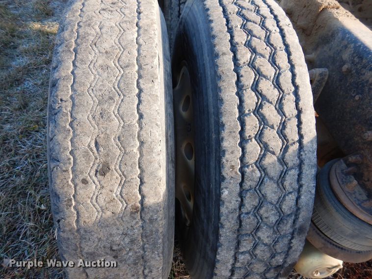 image for item LC9387 1996 Kenworth W900 semi truck